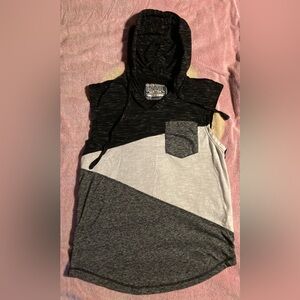 Premium Outfitters Civil Sektor Boy’s Size Small Hooded Shirt with No Sleeves